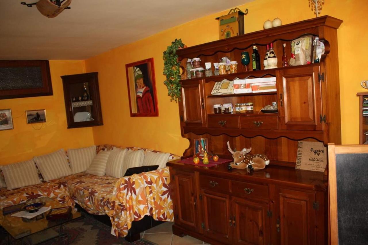 B&B Mamma Ari Fermo Buitenkant foto