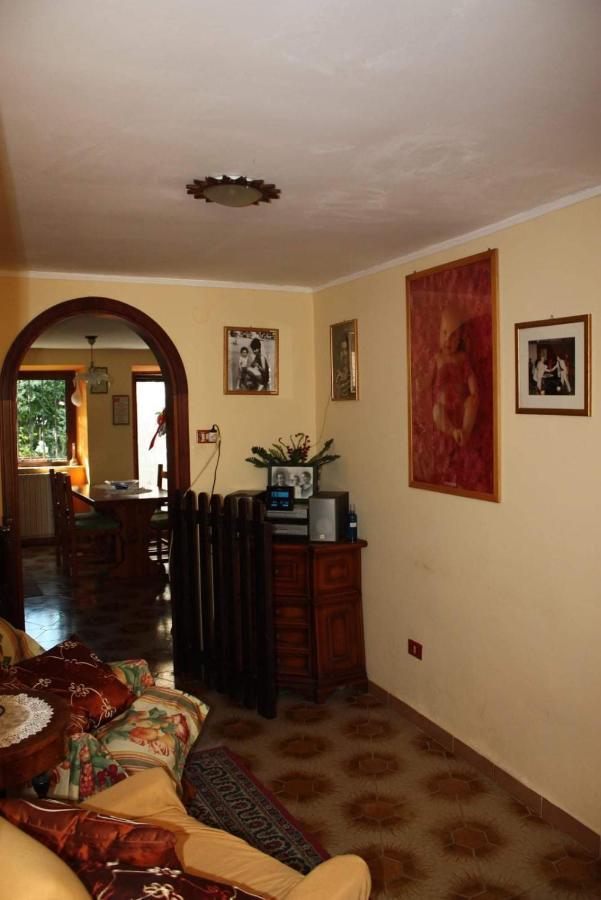 B&B Mamma Ari Fermo Buitenkant foto