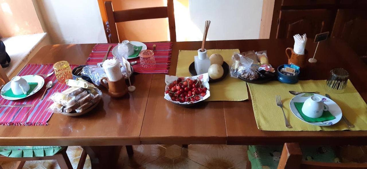 B&B Mamma Ari Fermo Buitenkant foto